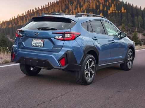 Certified 2024 Subaru Crosstrek 2.0i Premium w/ Crosstrek Mirror Package AWD/4WD image 7