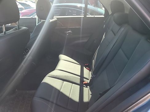 Used 2025 Mercedes-Benz GLE 350 4MATIC image 5