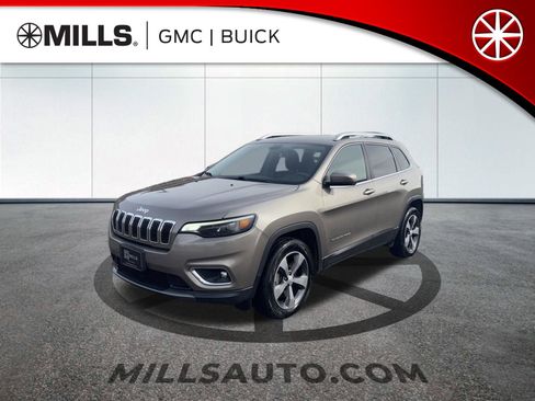 Used 2019 Jeep Cherokee Limited image 1