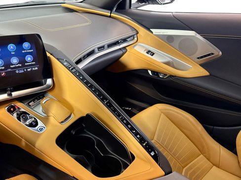 Used 2023 Chevrolet Corvette Z06 image 18