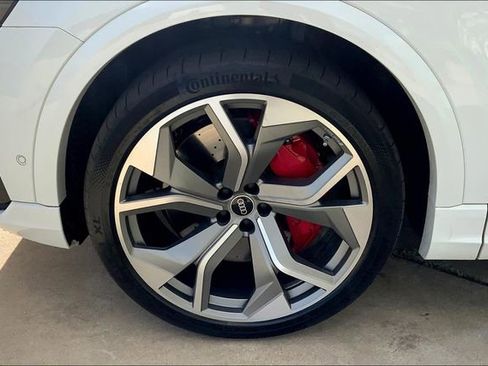 Used 2023 Audi RS Q8 image 9