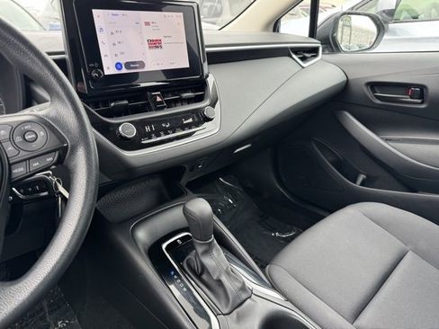 Certified 2023 Toyota Corolla LE image 18
