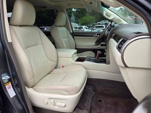 Used 2019 Lexus GX 460 Premium w/ Premium Package AWD/4WD image 21