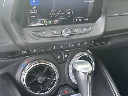 Used 2022 Chevrolet Camaro LT w/ RS Package image 26