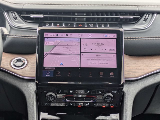 Certified 2025 Jeep Grand Cherokee Summit w/ Obsidian Package AWD/4WD image 19