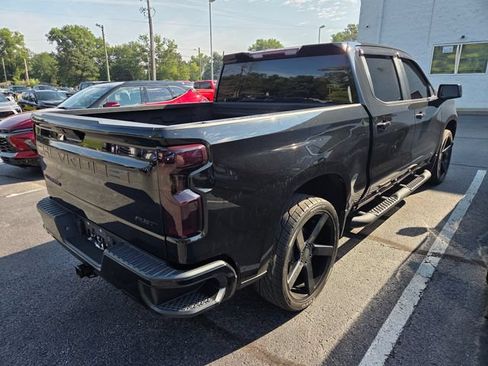 Used 2021 Chevrolet Silverado 1500 RST w/ Redline Edition AWD/4WD image 5