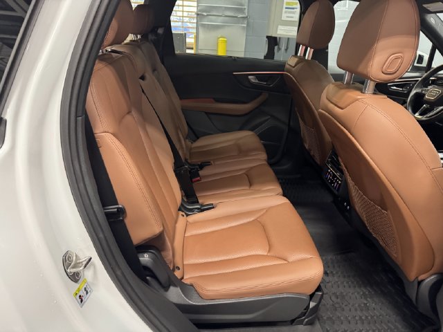 Certified 2023 Audi Q7 3.0T Premium Plus w/ Premium Plus Package AWD/4WD image 35
