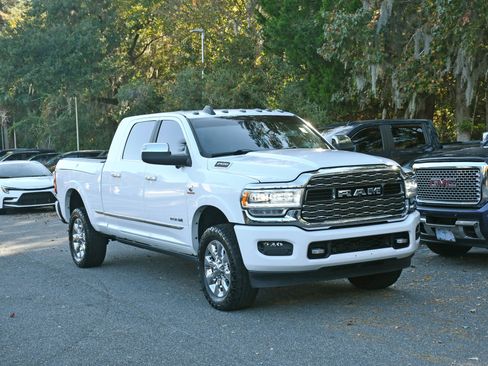 Used 2021 RAM 2500 Limited image 6