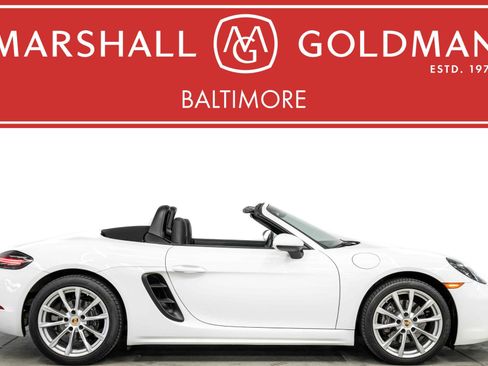 Used 2017 Porsche 718 Boxster image 1