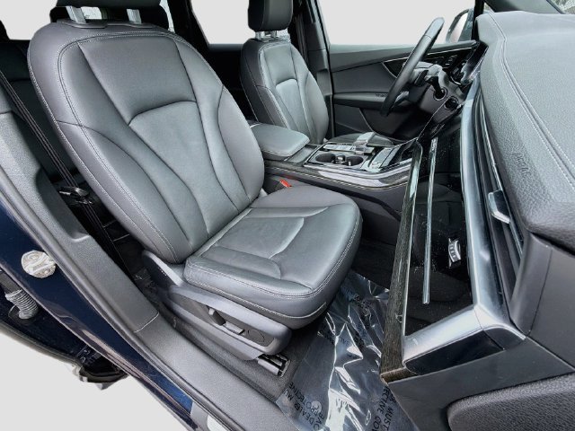 Used 2025 Audi Q7 2.0T Premium AWD/4WD image 15