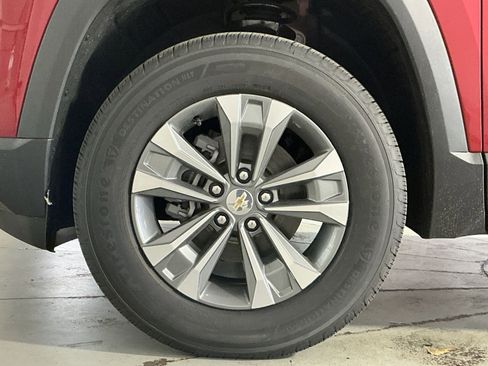 New 2026 Chevrolet Equinox LT FWD image 13