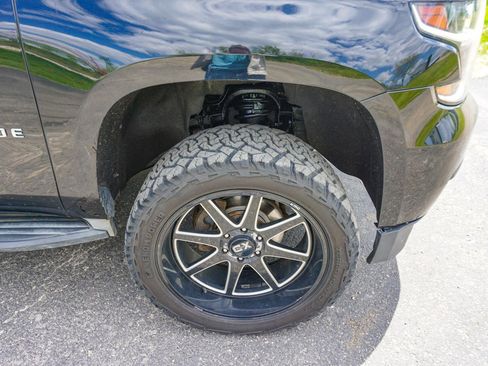 Used 2015 Chevrolet Tahoe LT AWD/4WD image 38