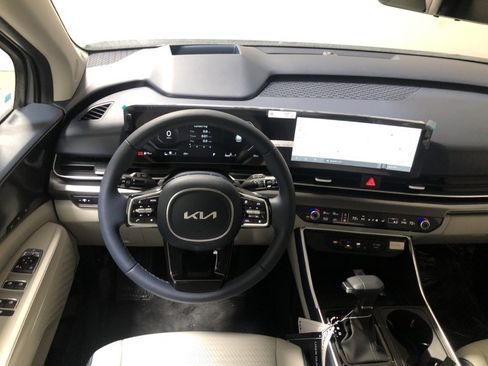 New 2026 Kia Carnival SX Prestige image 30