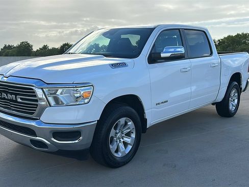 Used 2024 RAM 1500 Laramie RWD image 10