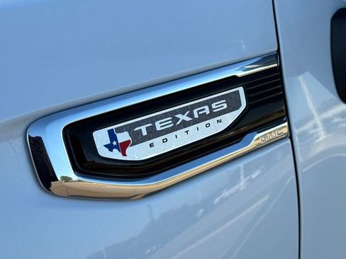 Used 2026 GMC Sierra 1500 SLT AWD/4WD image 6