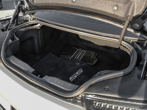 Used 2016 Chevrolet Camaro SS image 49