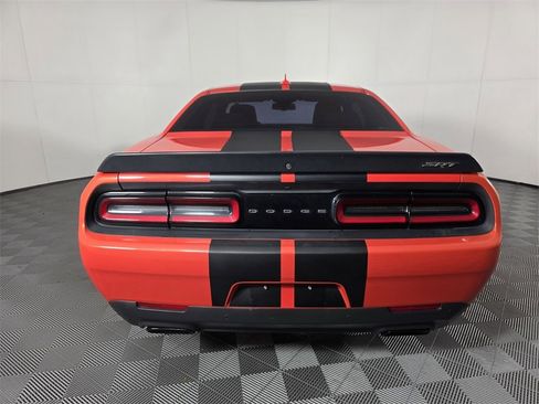 Used 2016 Dodge Challenger SRT Hellcat image 6