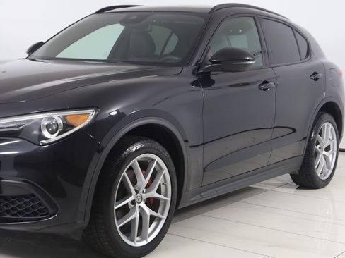Used 2019 Alfa Romeo Stelvio Ti Sport w/ Quick Order Package 22S Sport AWD/4WD image 56