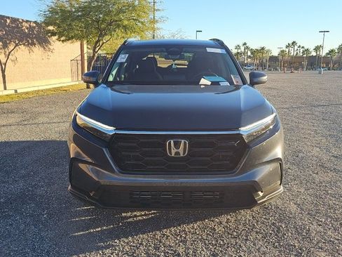 Used 2025 Honda CR-V EX image 2