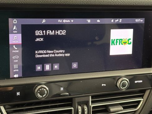 Used 2022 Porsche Macan w/ Driver Memory Package image 17