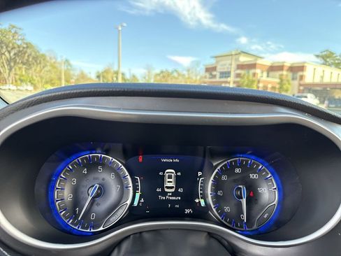 New 2026 Chrysler Pacifica Select image 18