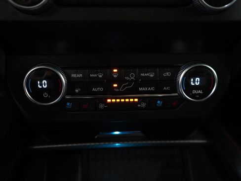 Used 2021 Ford Expedition Limited w/ Equipment Group 303A image 25