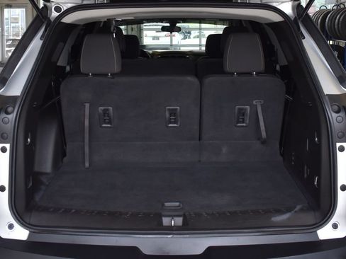 Used 2019 Chevrolet Traverse LS FWD image 10