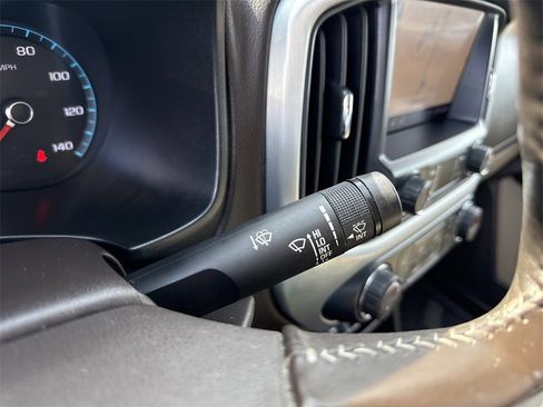 Used 2019 GMC Canyon SLT w/ Driver Alert Package image 23