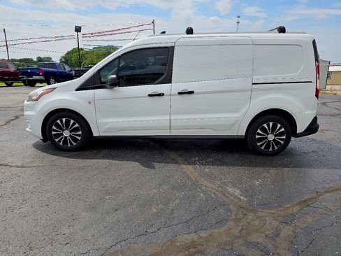 Used 2019 Ford Transit Connect XLT FWD image 27