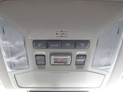 Used 2025 Toyota RAV4 XLE w/ Convenience Package AWD/4WD image 27