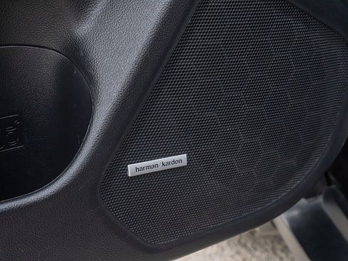 Used 2017 Subaru Outback 2.5i Touring w/ Popular Package #5A image 35