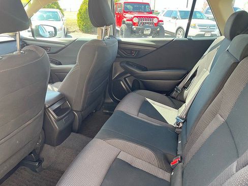Used 2021 Subaru Outback image 17
