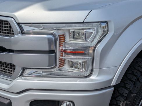 Used 2018 Ford F150 Platinum w/ Equipment Group 701A Luxury AWD/4WD image 10