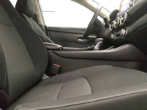 Used 2024 Nissan Sentra SV FWD image 21