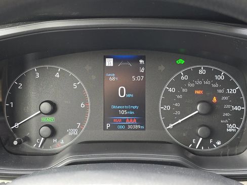 Used 2025 Toyota Corolla LE FWD image 19