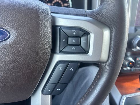 Used 2020 Ford F150 King Ranch w/ Equipment Group 601A Luxury AWD/4WD image 24