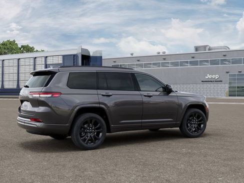 New 2026 Jeep Grand Cherokee L Limited AWD/4WD image 5