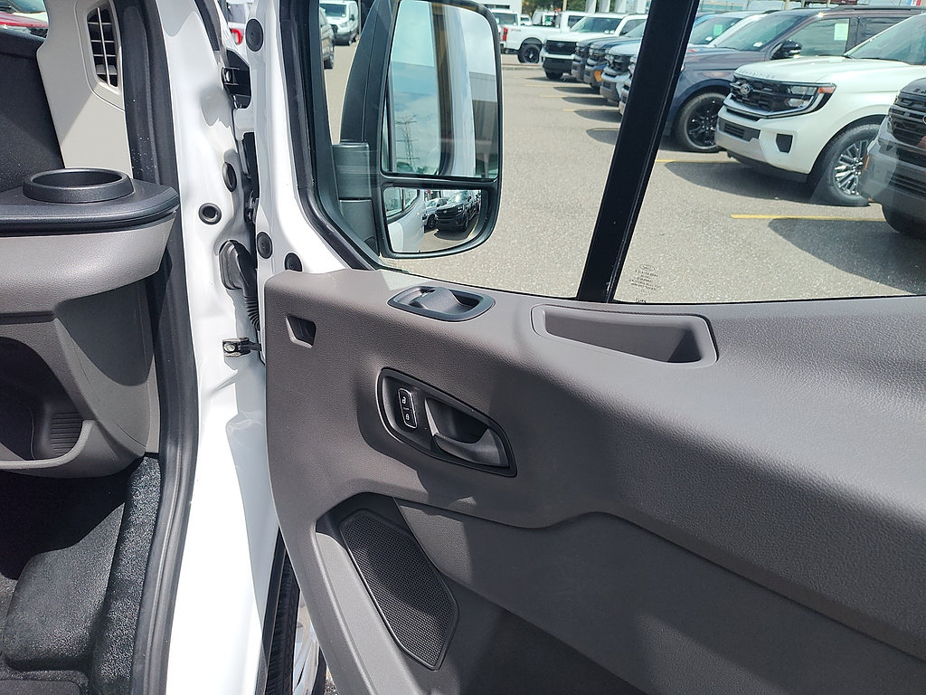Certified 2025 Ford Transit 250 Low Roof w/ Exterior Upgrade Package RWD image 13