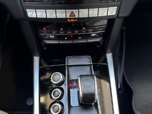 Used 2014 Mercedes-Benz E 63 AMG 4MATIC Sedan image 22