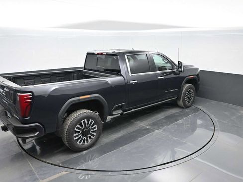 New 2025 GMC Sierra 3500 Denali Ultimate image 31