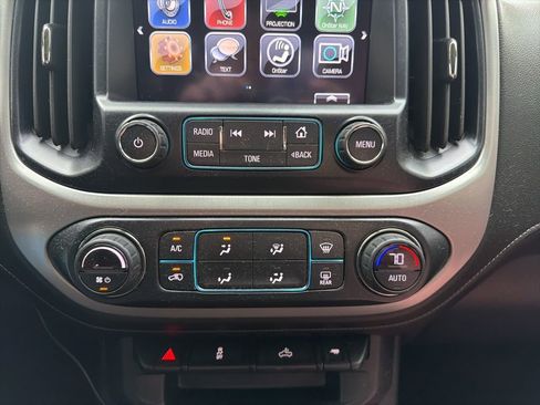 Used 2018 GMC Canyon SLE w/ SLE Convenience Package image 19