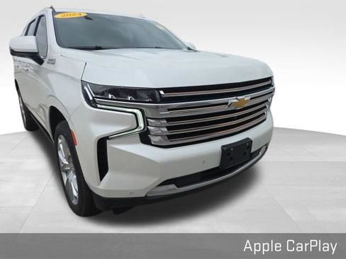 Used 2024 Chevrolet Tahoe High Country AWD/4WD image 2