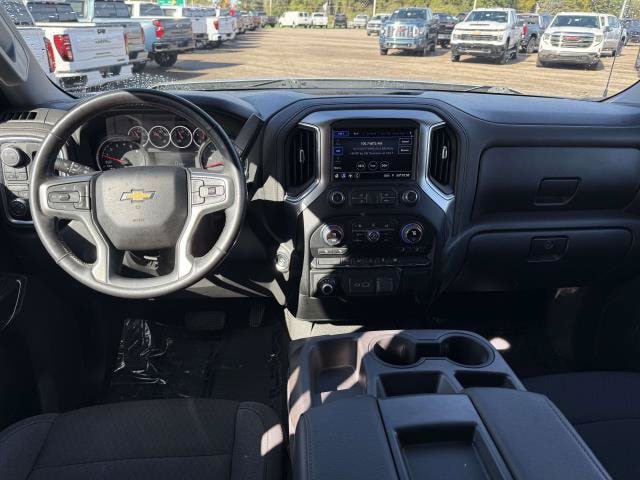 Used 2022 Chevrolet Silverado 1500 LT AWD/4WD image 15