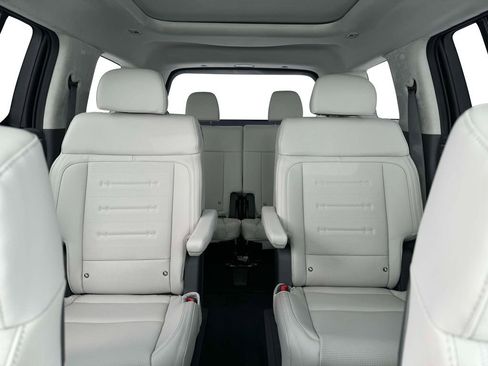 New 2025 Hyundai Santa Fe Calligraphy image 16