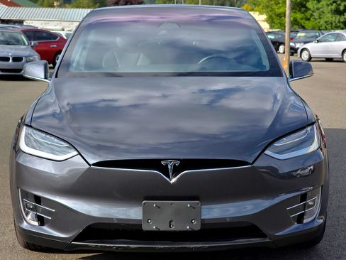 Used 2019 Tesla Model X 100D AWD/4WD image 4