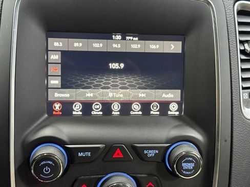 Used 2019 Dodge Durango SXT AWD/4WD image 18