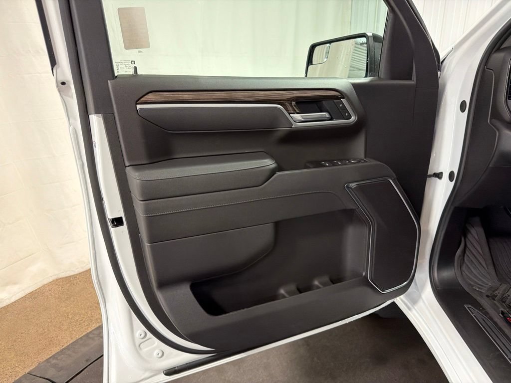 New 2026 Chevrolet Silverado 1500 RST AWD/4WD image 4