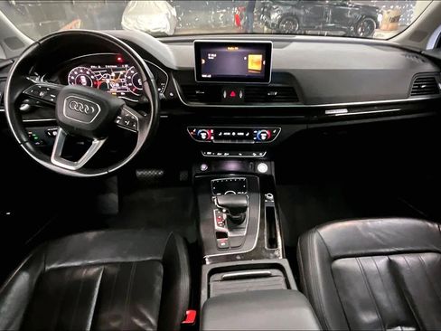 Used 2020 Audi Q5 2.0T Premium Plus image 17