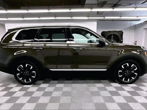 Used 2025 Kia Telluride SX Prestige AWD/4WD image 15