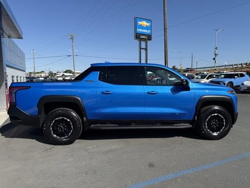 New 2026 Chevrolet Silverado EV Trail Boss image 10